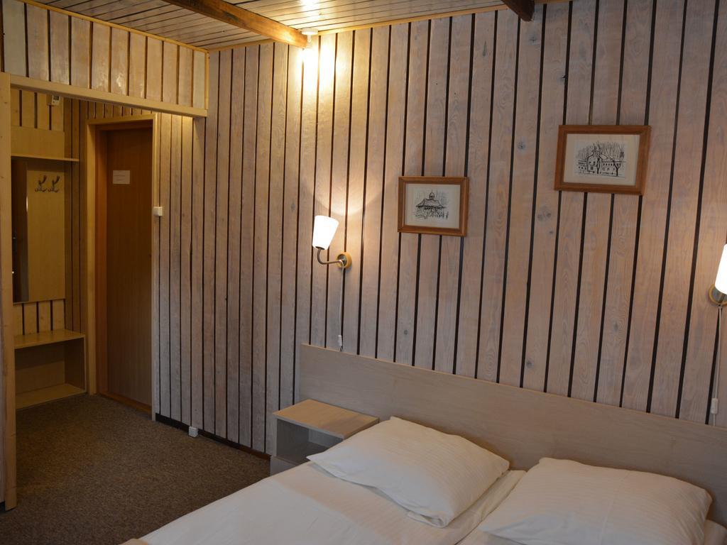 Dom Goscinny Jawor Czarnypotok Krynica-Zdrój Habitación foto